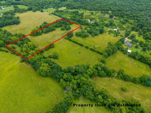 Lake-Adjacent Buildable Land