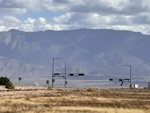 Albuquerque Land with Mountain Views