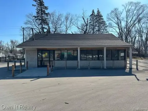 Detroit Commercial Building For Sale