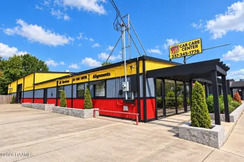 Automotive Shop with Retail Area