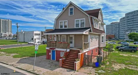 Beach Block Duplex Opportunity