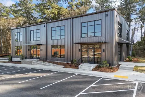 Stylish Commercial/Industrial Space Available