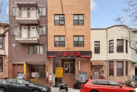 Brooklyn Mixed-Use Building For Sale