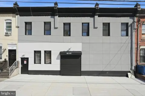 Medical Office with Treatment Rooms