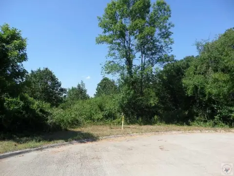 Residential Land in Texarkana, TX