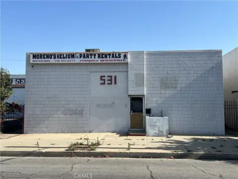 Versatile Commercial Property in Colton