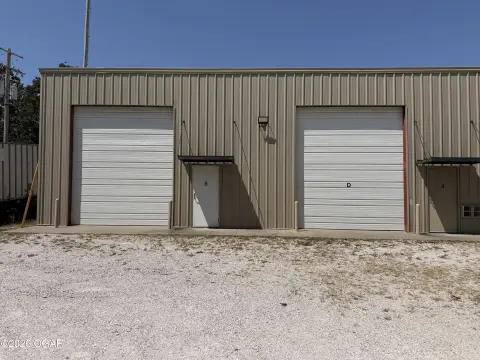 Flex Space with Overhead Doors