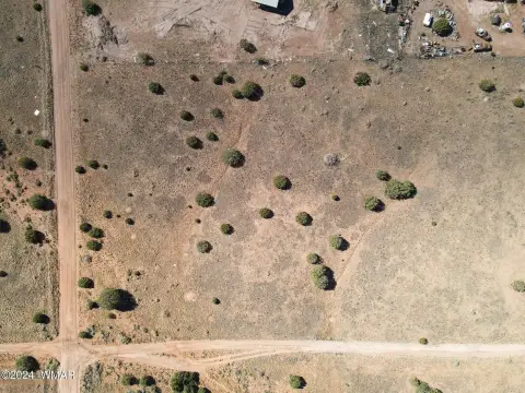 Land in Snowflake, Arizona