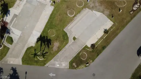 Palmetto Palms Corner Lot