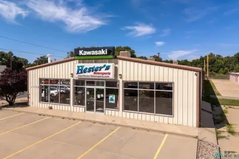 Flex Space with Showroom