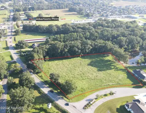 Commercial Land