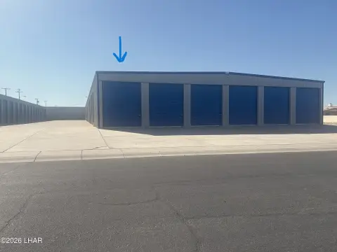 Self-Storage Unit with Street Access