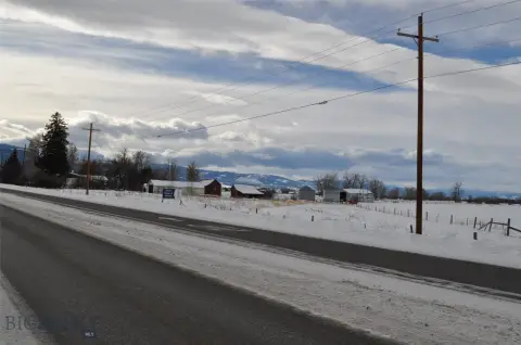 Commercial Land Near City Limits