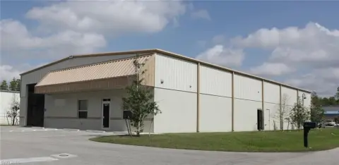 Flex Industrial Unit with Warehouse