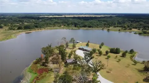 Texas Ranch with Private Lake