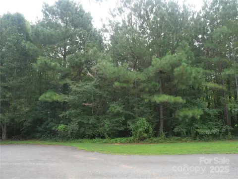 Serene Lot in Sherrills Ford