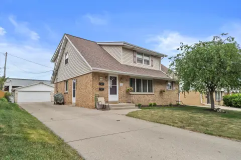 Turn-Key Two-Family Bungalow Duplex