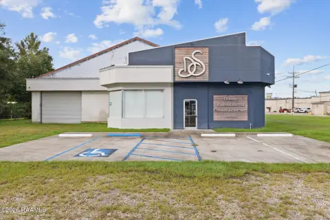 Office-Warehouse Flex Space