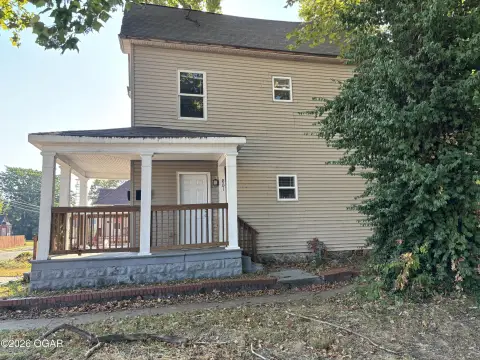 Furnished Remodeled Duplex