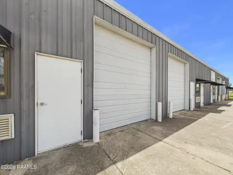 Flex Space with Office