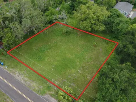 Residential Lot in Established Tampa