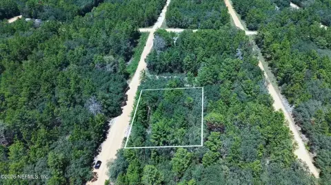 Land Near Lake Grandin