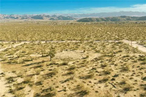 Joshua Tree Build-Ready Land