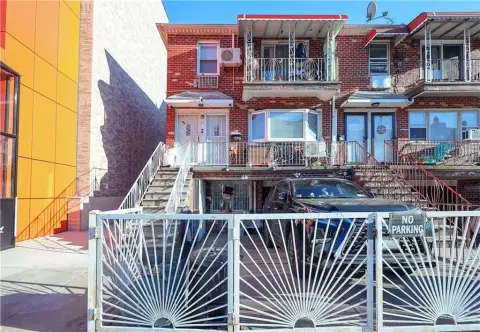Spacious Bensonhurst/Bath Beach Multi-Family House