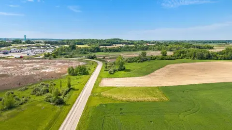 DeForest Buildable Acreage Near Madison