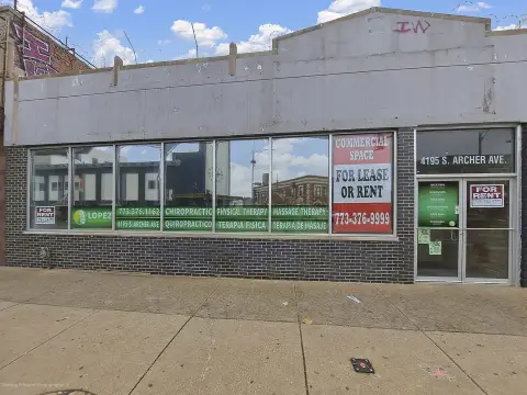 Chicago Medical Facility for Rent