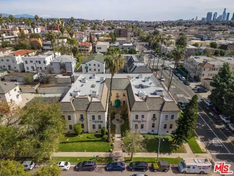 34-Unit Apartment Building