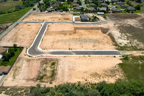 Residential Land Lot with Views