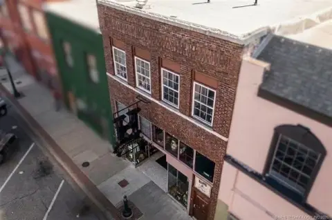 Renovated Mixed-Use Building in Claremore