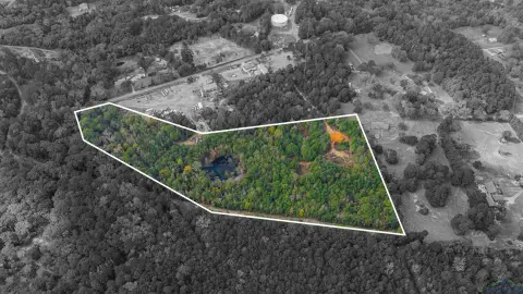 Kilgore Acreage with Wooded Setting