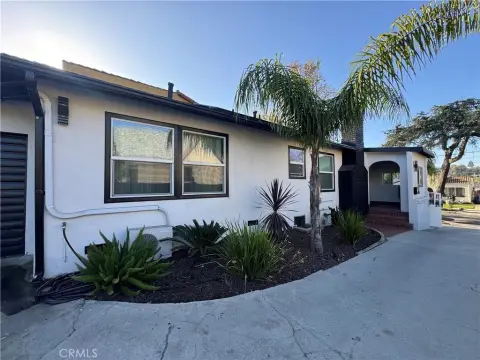 Updated One-Story Duplex