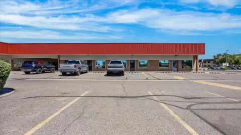 Retail Office Suite with Parking