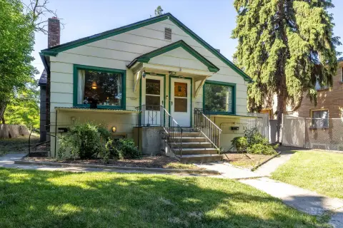Four-Unit Bungalow