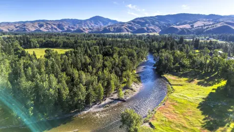 Montana Land with River Frontage
