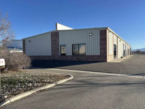 Flex Space with Office and Warehouse