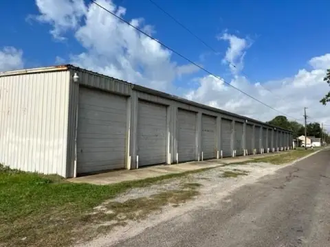 16-Unit Self Storage Facility