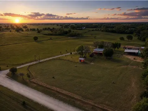 Equestrian Property with Barn