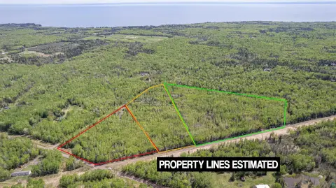 Heavily Wooded North Shore Homesite