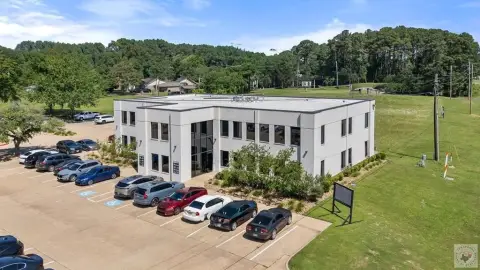 Modern Office Suite For Rent