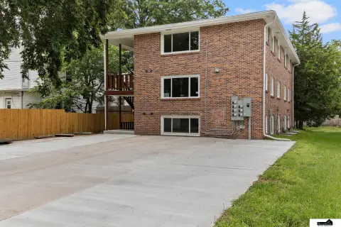Remodeled Six-Unit Apartment Building