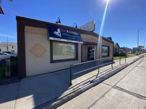 Block Restaurant Building with Walk-In Cooler