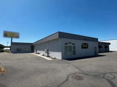 Multi-Tenant Flex Property