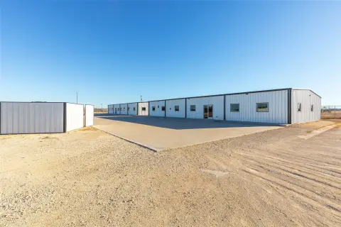 Mixed-Use Office Property with Industrial Zoning
