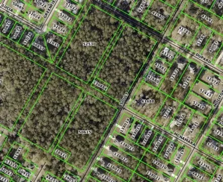 Residential Land in Mandeville, LA