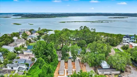 Multi-Home Income Property