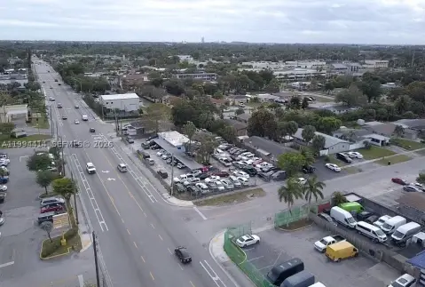 Automotive Property with Fenced Lot